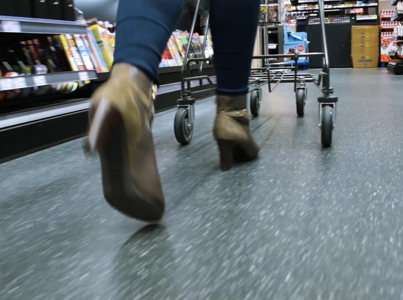 Weibliche Damen Beine mit Ekw