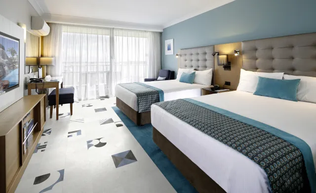 Hotel_Zimmer